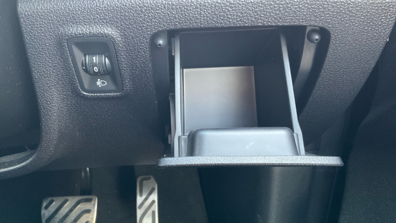 MG Hs 1.5 T-GDI Exclusive 5dr DCT Petrol Hatchback